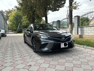 Toyota: Toyota Camry: 2020 г., 2.5 л, Типтроник, Гибрид, Седан