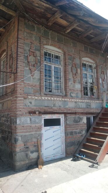 1 otaqlı həyət evi: 4 otaqlı, 100 kv. m, Kredit yoxdur