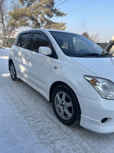 тойота сияна: Toyota ist: 2002 г., 1.3 л, Автомат, Бензин, Седан