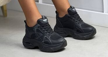 Women's Sneakers and athletic shoes: Bоја - Bela — 3