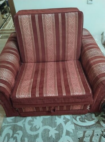 Другие мебельные гарнитуры: Продаю раскладное кресло от Лины,в хорошем состоянии. 5000сом