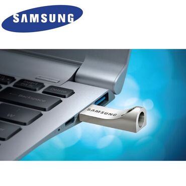 Наклейки и эмблемы: USB-флеш-накопитель
SAMSUNG 2 ТБ