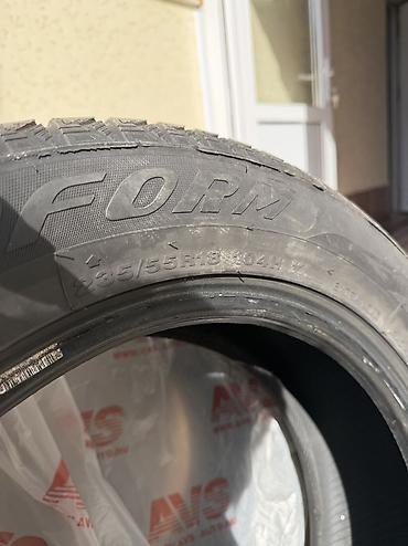 Зимняя резина,комплект 4 шт Размер 235/55R18 104H Ездила один сезон,в