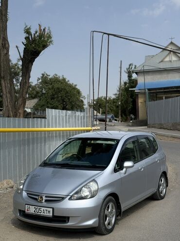 спортивные мотоциклы бу: Honda Fit: 2003 г., 1.3 л, Автомат, Бензин, Хетчбек