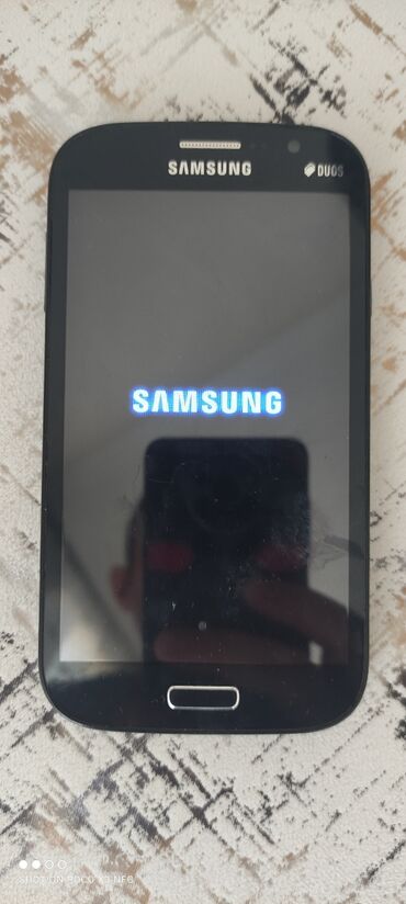 a 40 telefon: Samsung Galaxy Grand Neo, 8 GB, rəng - Qara, Barmaq izi