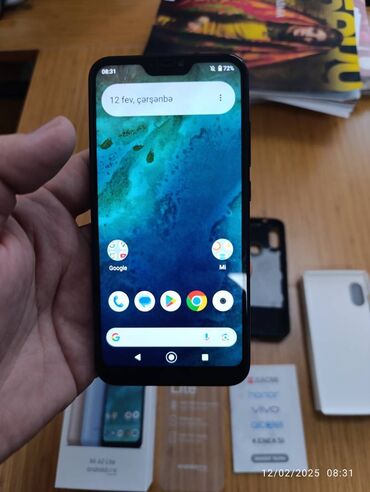 i̇şlənmiş telfonlar: Xiaomi Mi A2 Lite, 64 GB, rəng - Qara