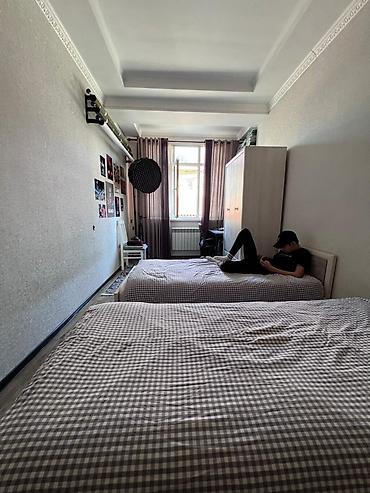 Продажа квартир: 3 комнаты, 85 м², 1 этаж — 12