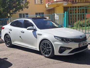 машина а 6: Kia K5: 2018 г., 1.6 л, Автомат, Бензин, Седан