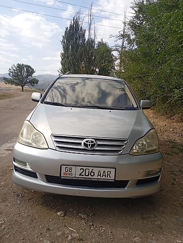 voxy noah: Toyota Avensis Verso: 2004 г., 2 л, Механика, Дизель, Минивэн — 1