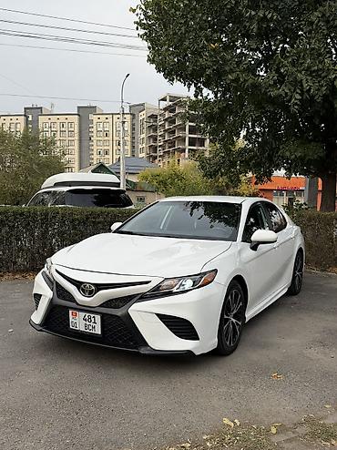 Toyota Camry: 2019 г., 2.5 л, Автомат, Бензин, Седан