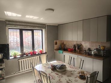 Продажа домов: 5 комнат, 191 м², 3 соток, Бишкек, Киркомстром Собственник — 7