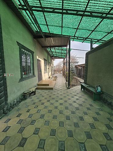 Продажа коттеджей и домов: ✨ Продаётся дом в с. Сокулук р-н Черемушки✨ 🏡 Основные — 2