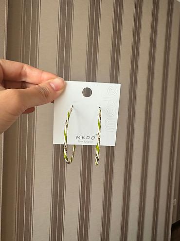 Серьги: 1 2 3 по 500 сом,остальные по 300 сом — 6