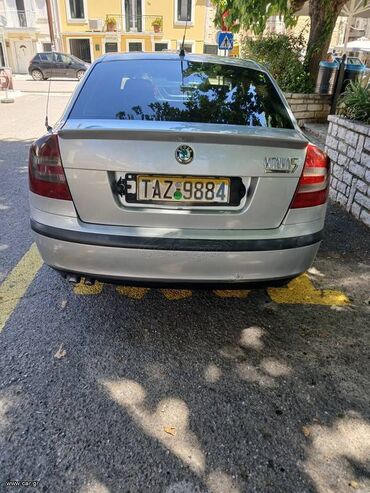 Skoda Octavia: 2 l. | 2004 έ. | 900000 km. Λιμουζίνα