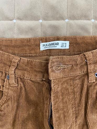 pull and bear az: Pull and beardan alınıb, velvet materialdır, 38 ölçüdür, 20 manata — 2
