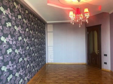 Uzunmüddətli kirayə mənzillər: Geniş, panoramalı mənzil – şəhər və dəniz mənzərəli - Böyük, işıqlı — 14