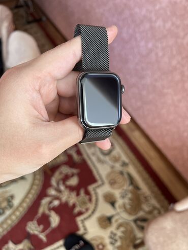 Личные вещи: Продаю Apple Watch Series 7 45mm Stainless Steel Graphite + ремешок