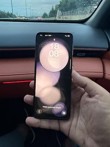 printir: Samsung Galaxy Z Flip 5, rəng - Qara, Simsiz şarj — 5