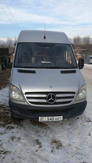 шины каракол: Жеңил жүк ташуучу унаа, Mercedes-Benz, Стандарт