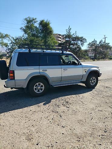 a8 d2: Mitsubishi Pajero: 1997 г., Автомат, Внедорожник — 4