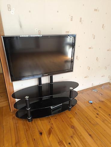 tv stend satilir: Samsung plazma/LED televizor və şüşə TV stendi komplekti - Brend — 1