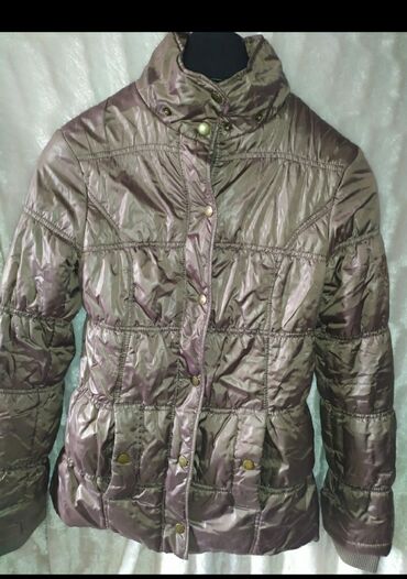 Верхняя одежда: КУРТКИ на девочек.Возраст 11 и 13 лет Фирменные.Хорошего качества at lalafo.kg — 9 Верхняя одежда: КУРТКИ на девочек.Возраст 11 и 13 лет Фирменные.Хорошего качества — 9