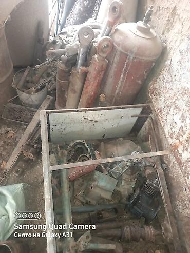 Запчасти для строительных машин: Гидравлические цилиндры и комплектующие для спецтехники Описание: - — 9