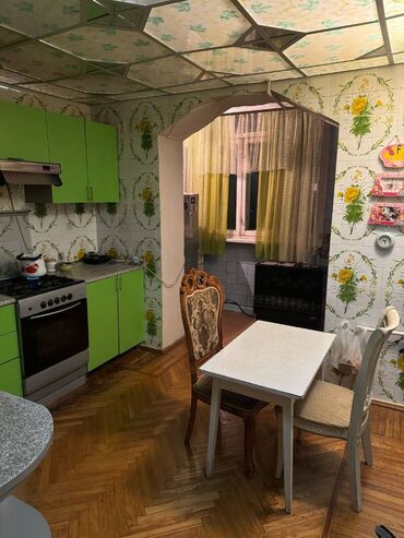 Köhnə tikili: Bakı, Yeni Günəşli Massiv A, 3 otaqlı, Köhnə tikili, 75 kv. m — 5