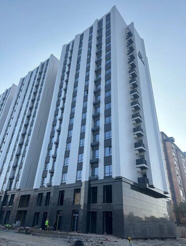 связи с переездом: 2 комнаты, 80 м², Элитка, 12 этаж, ПСО (под самоотделку)