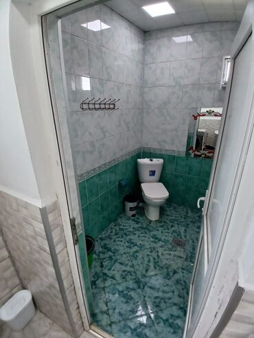 Həyət evləri və villaların satışı: Hövsanda həyət evi - Plan: 1 mərtəbə, kürsülü. Geniş beton həyət — 6