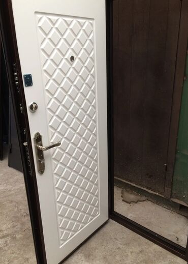 Межкомнатные двери: Межкомнатные двери at lalafo.kg — 11 Межкомнатные двери: Межкомнатные двери — 11