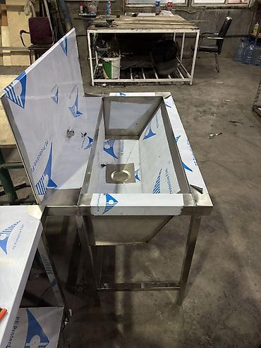 установка раковин: Мойки из нержавеющей стали. 2х 3х секционные. Одинарные, любых — 4