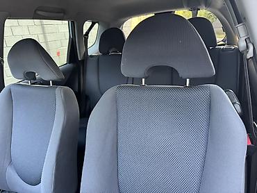 rd 1: Honda Fit: 2004 г., 1.4 л, Автомат, Бензин, Хэтчбэк — 10