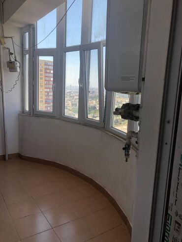 Uzunmüddətli kirayə mənzillər: Əhmədli metrosunun çixisinda 13 mertebeli binanın 13-cü mərtəbəsində — 6