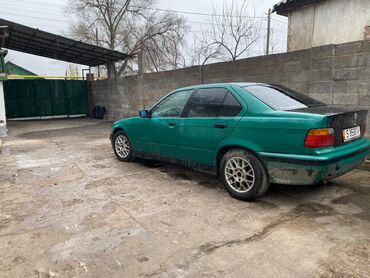 японские авто: BMW 3 series: 1992 г., 1.8 л, Механика, Бензин, Седан