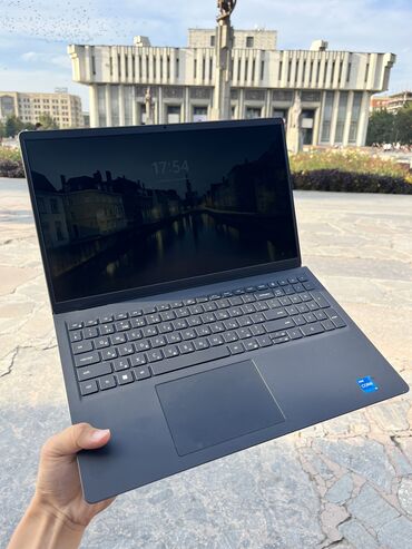 Ноутбуки и нетбуки: Ноутбук, Dell, 8 ГБ ОЗУ, Intel Core i5, 15.6 ", Б/у, Для работы, учебы, память SSD