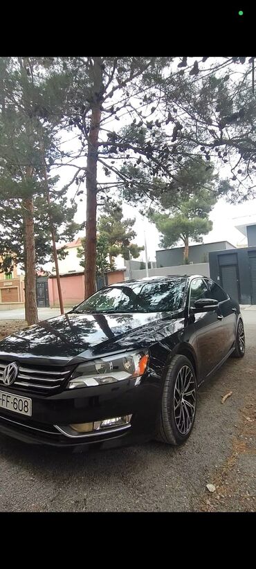 Volkswagen: Volkswagen Passat: 2.5 l | 2012 il Sedan — 2