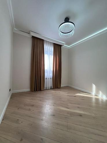 Продажа домов: 5 комнат, 140 м², 4 соток, Бишкек, Ак-Ордо 3 ж/м Агентство недвижимости — 9