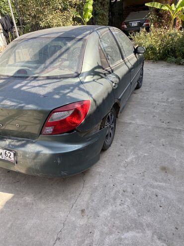 рио: Kia Rio: 2001 г., 1.5 л, Автомат, Бензин, Седан