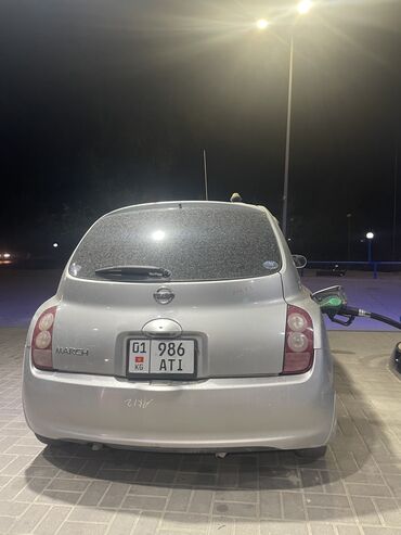 срочно продаю деньги нужны: Nissan March: 2003 г., 1.3 л, Автомат, Бензин, Купе
