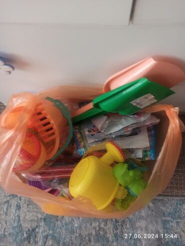 резиновые игрушки: Игрушки оптом кому нужно, как раз на Иссык куль, на мелкие призы можно