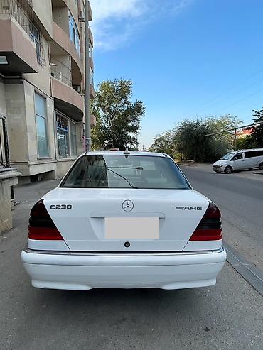 2106 most: Mercedes-Benz C 230: 2.3 l | 1999 il Sedan — 4