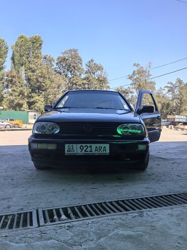 спидометр гольф 2: Volkswagen Golf: 1995 г., 2 л, Автомат, Бензин, Хэтчбэк