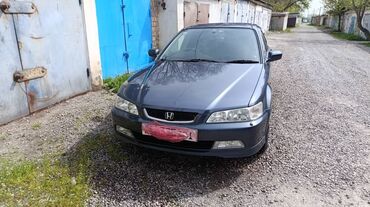 Honda: Honda Accord: 2000 г., 2 л, Автомат, Бензин, Седан