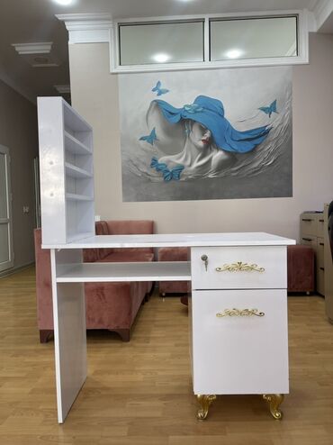 Sifarişlə salon kresloları: Künc masa, Siyirməli, Polkalı, Kredit yoxdur