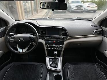 xpeng p7: Hyundai Elantra: 2020 г., Автомат, Бензин, Седан — 7