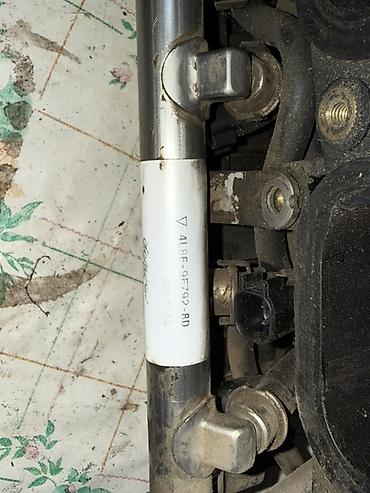 vaz 2107 kapotu: Məhsul: Ford orijinal hava kollektoru (intake manifold) və yanacaq — 4