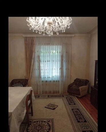 Həyət evləri və villaların satışı: Bakıxanov qəs. 5 otaqlı, 200 kv. m, Orta təmir — 10
