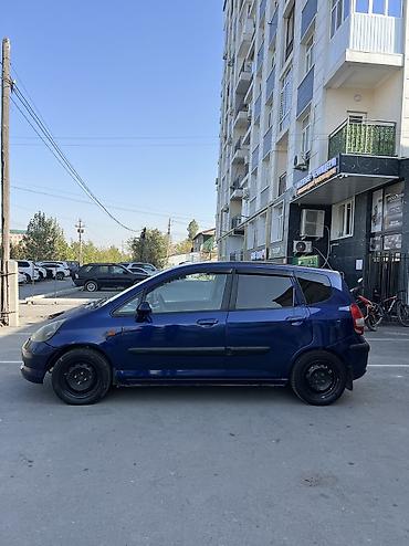 Транспорт: Honda Jazz: 2002 г., Вариатор, Бензин — 2