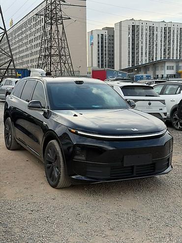 212: Lixiang L6: 2025 г., Гибрид, Кроссовер — 1